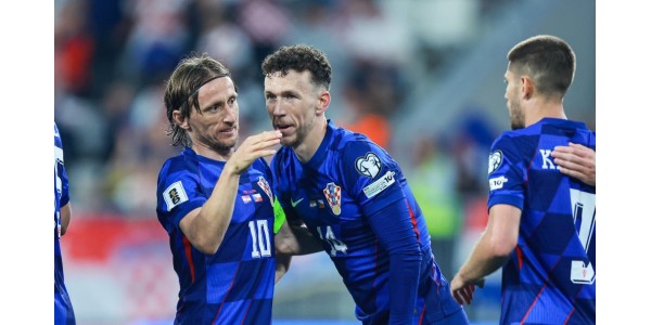 Diep respect van Kroatische voetbalfans voor Luka Modrić Diep respect van Kroatische voetbalfans voor Luka Modrić